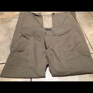 Arcteryx Rampart Pant, Size 34, Brown.